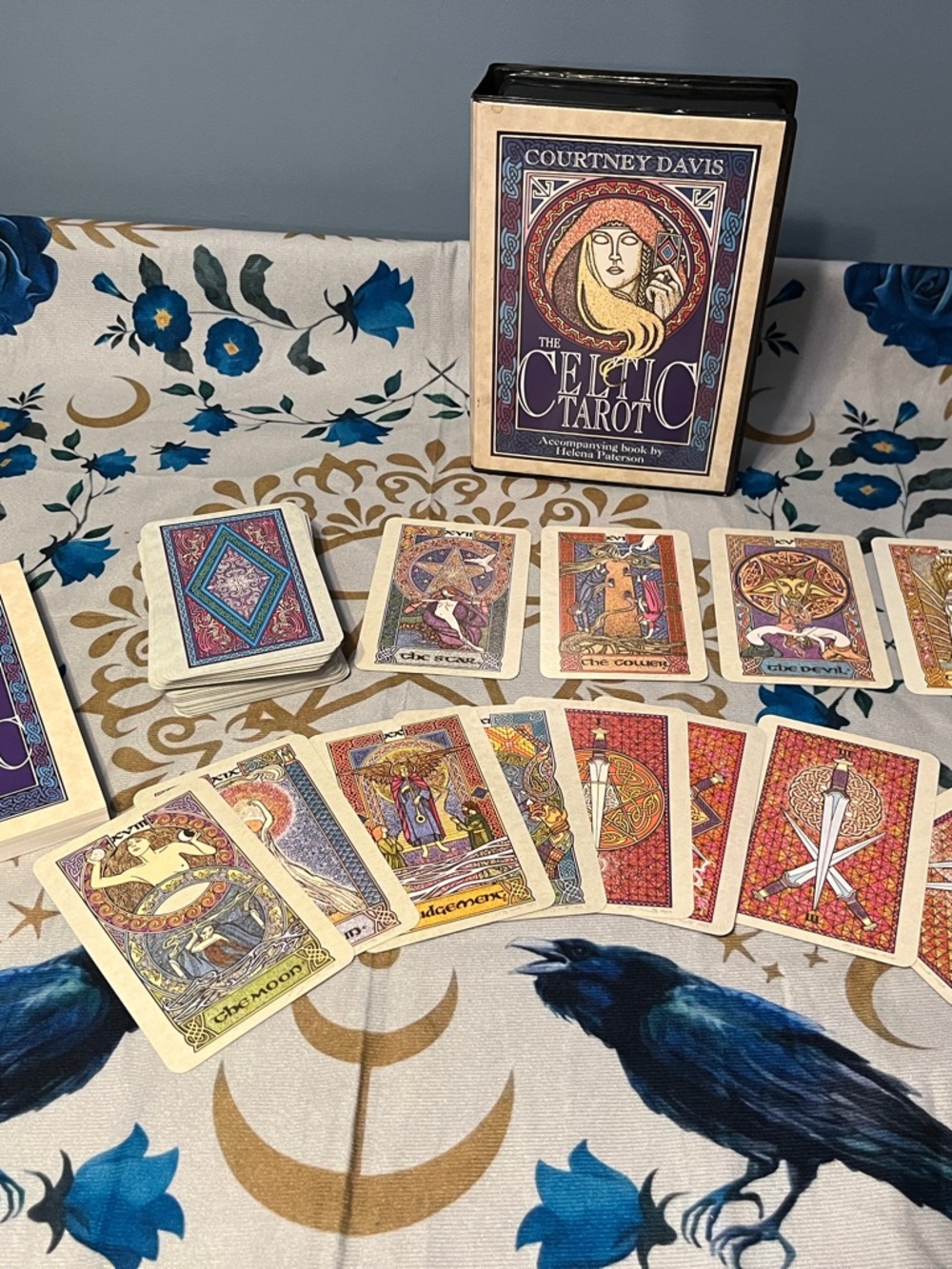 Celtic Tarot Deck - vintage Cards